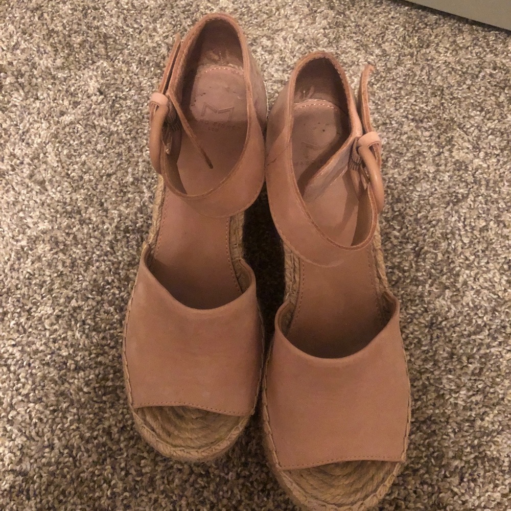 Lightly Used Marc Fisher Alida Sandals - Picture 2 of 5